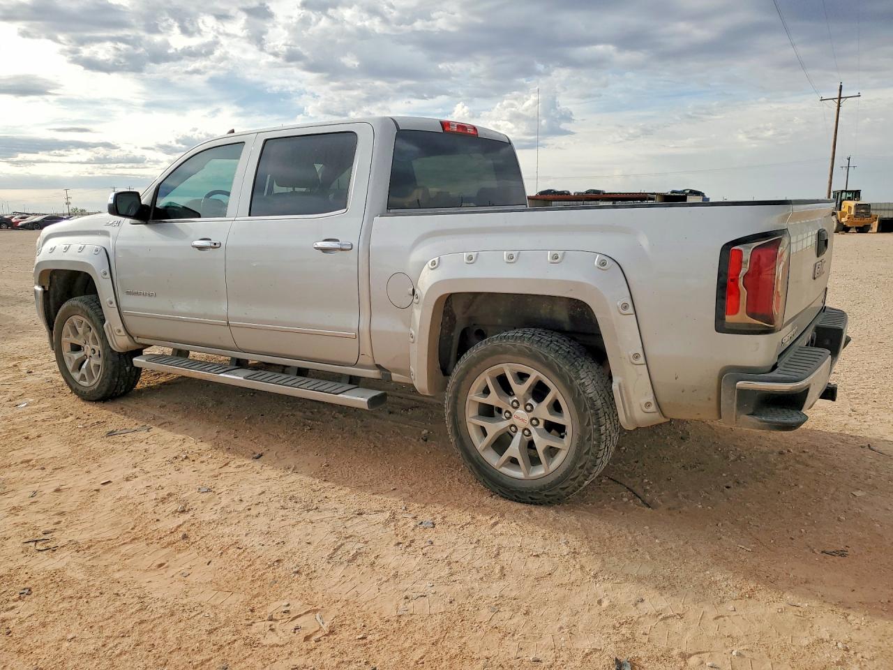 2017 GMC SIERRA
