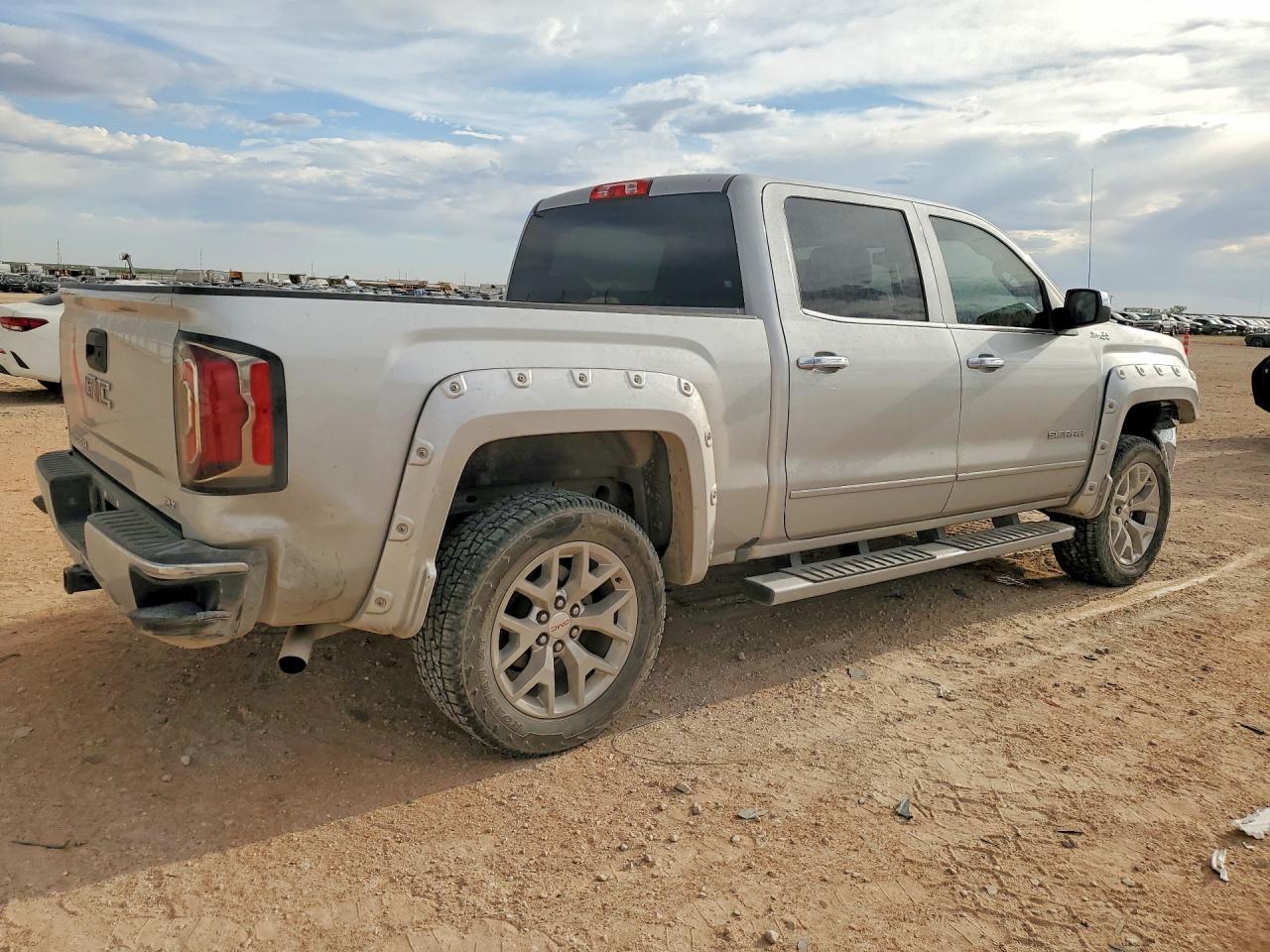 2017 GMC SIERRA