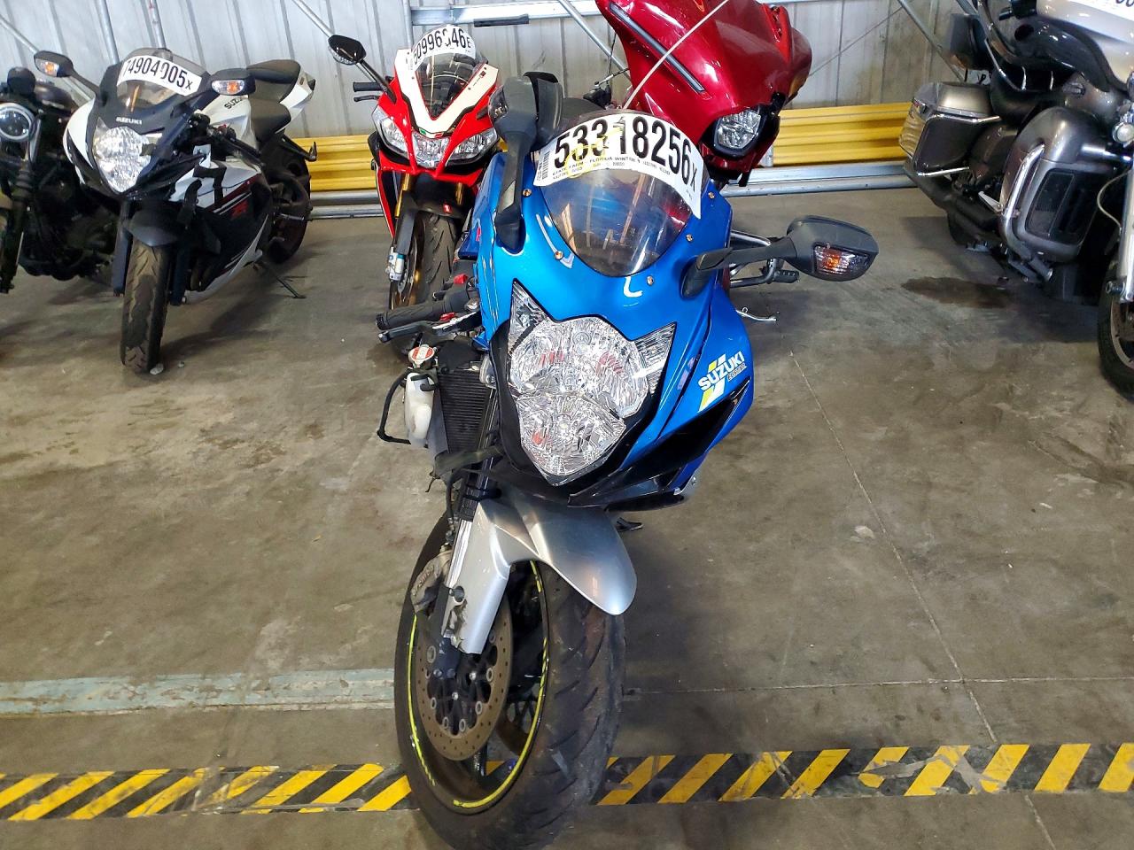 2021 SUZUKI GSXR600