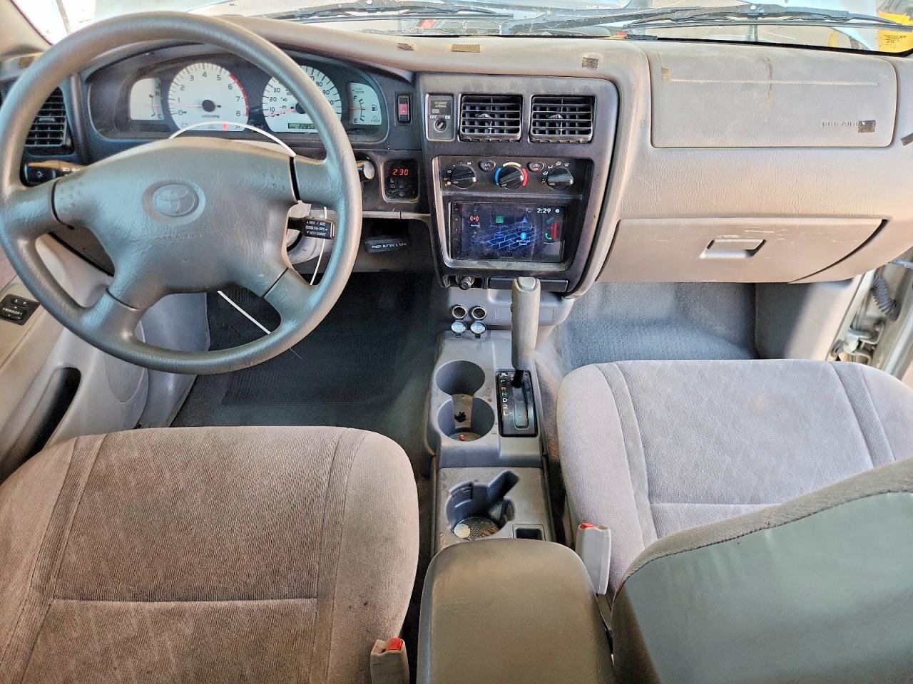 2003 TOYOTA TACOMA