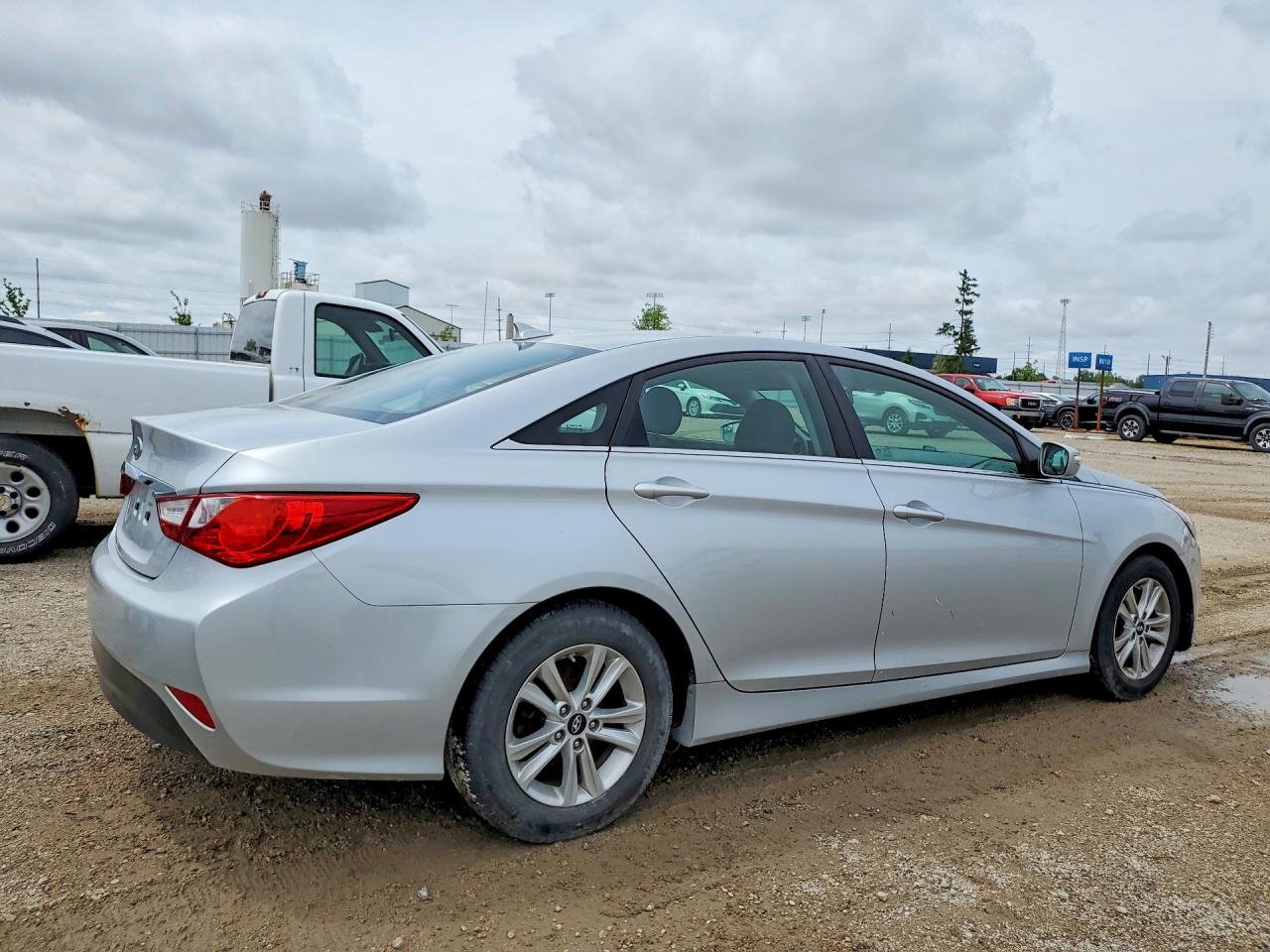 2014 HYUNDAI SONATA