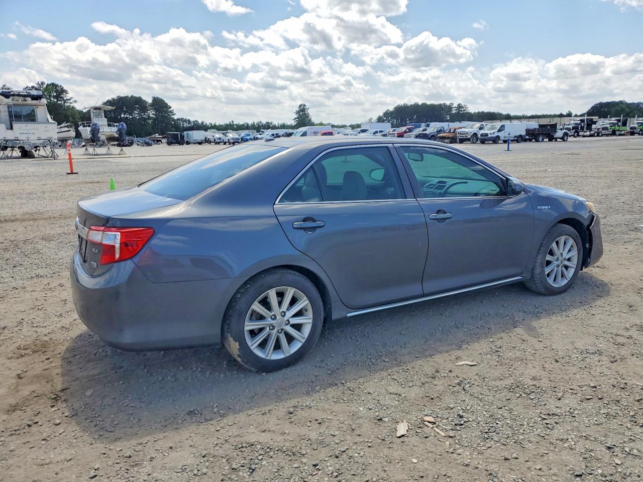 2012 TOYOTA CAMRY SOLA