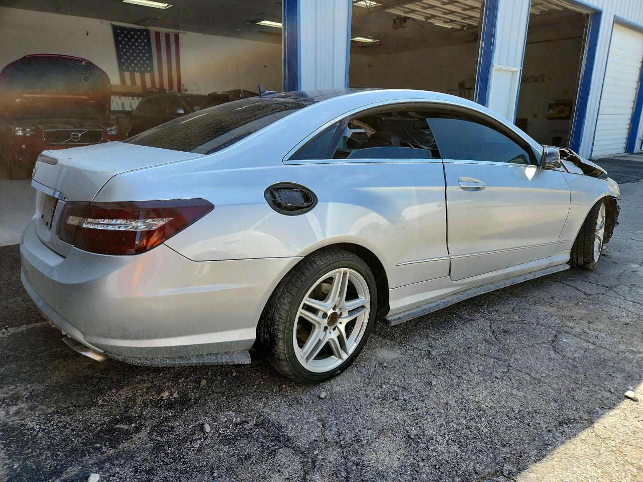 2011 MERCEDES-BENZ E-CLASS