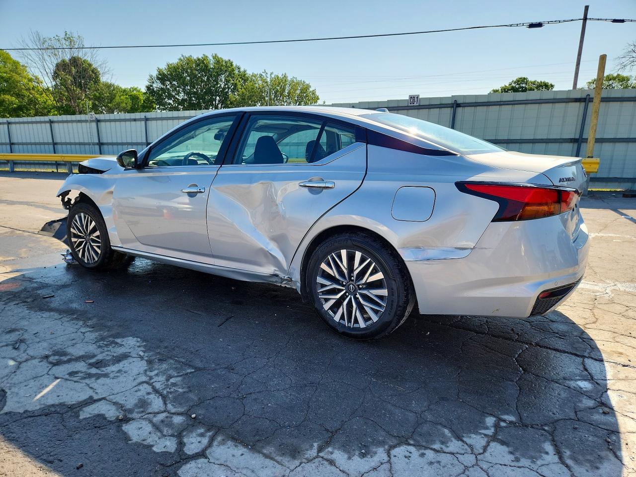 2024 NISSAN ALTIMA