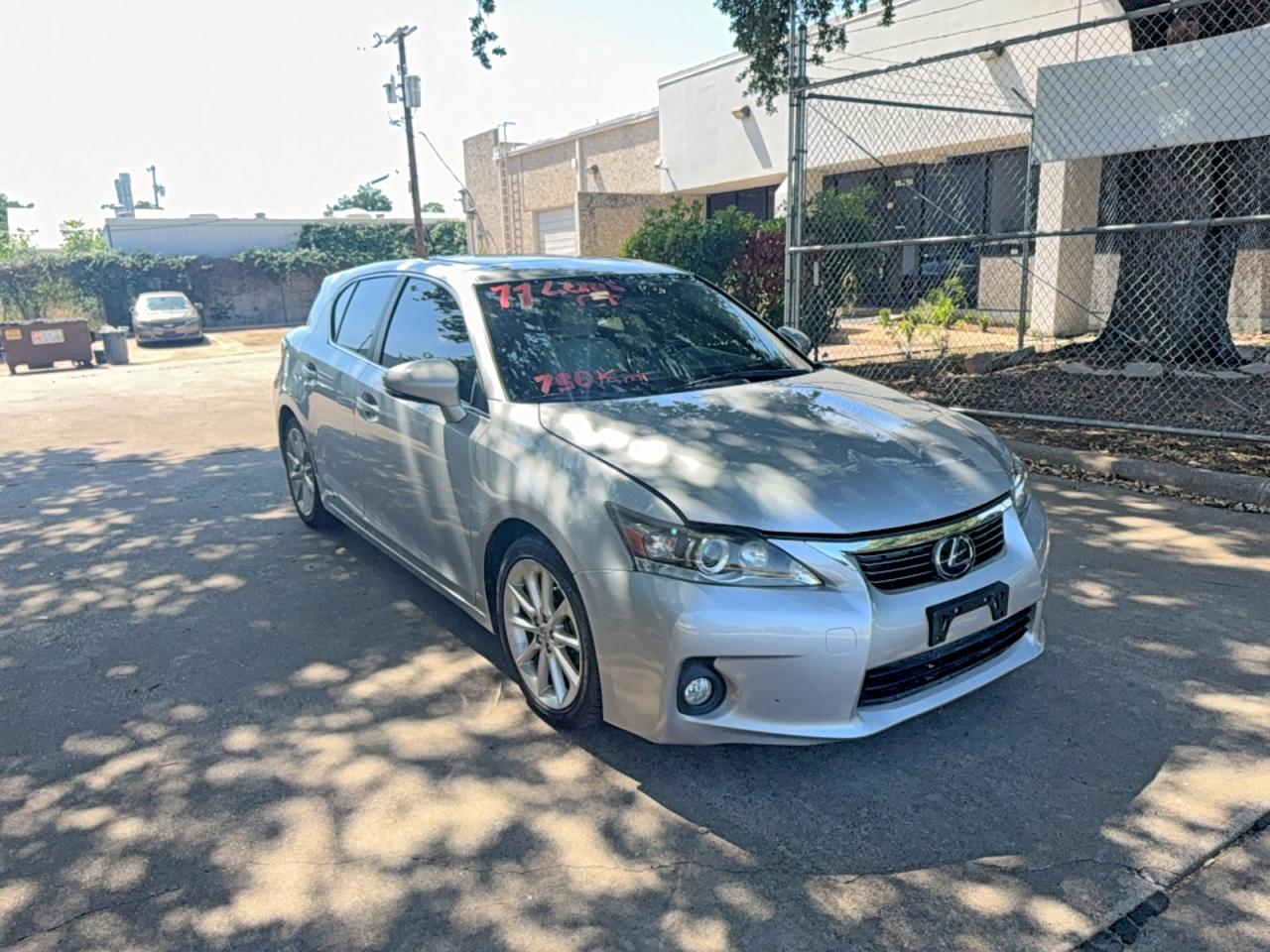 2011 LEXUS CT 200