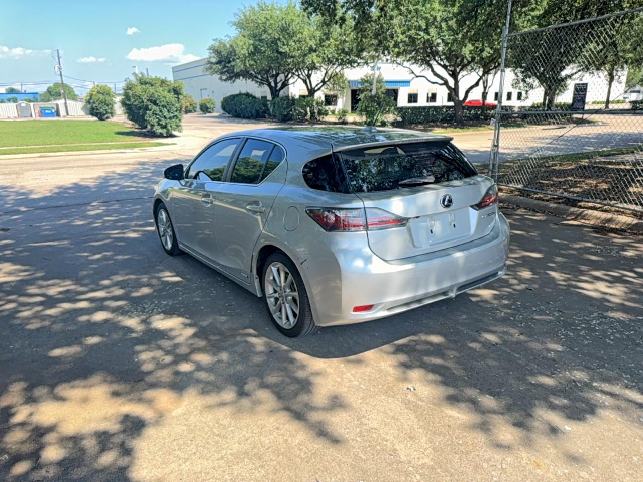 2011 LEXUS CT 200