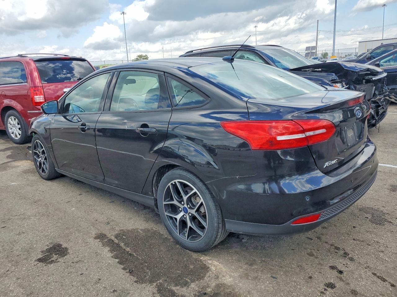2017 FORD FOCUS