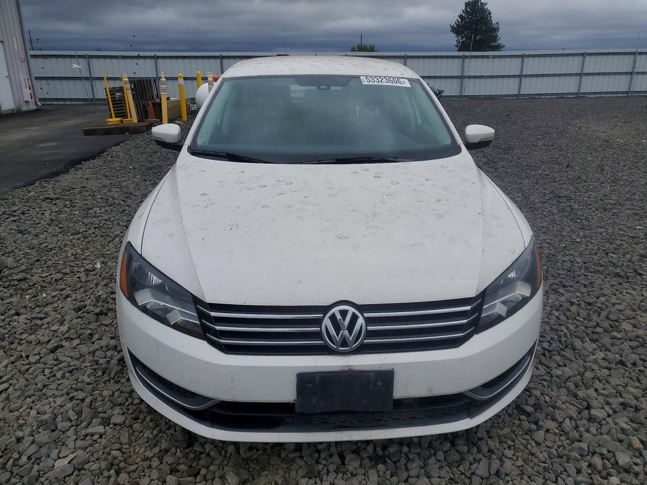 2013 VOLKSWAGEN PASSAT