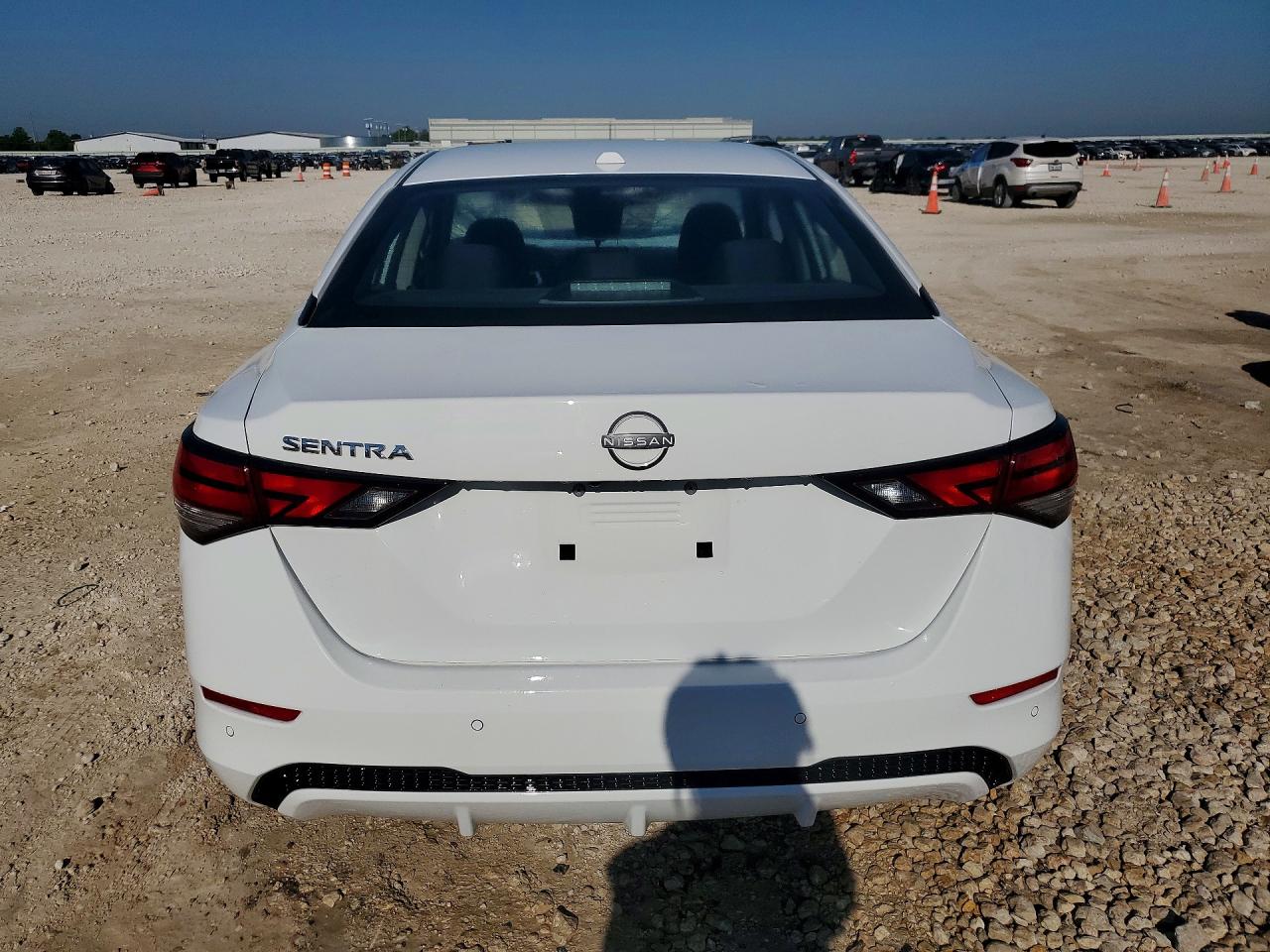 2025 NISSAN SENTRA