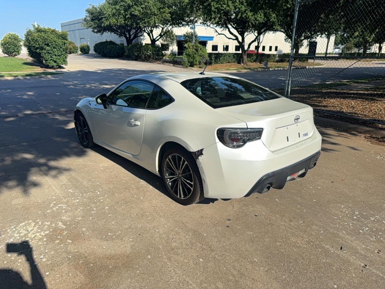 2013 SCION FR-S BASE