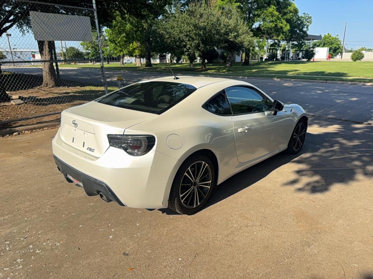 2013 SCION FR-S BASE