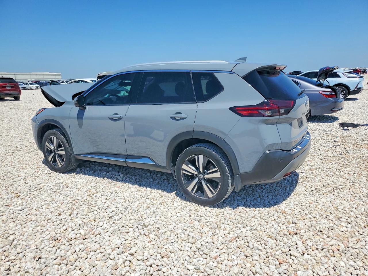 2021 NISSAN ROGUE