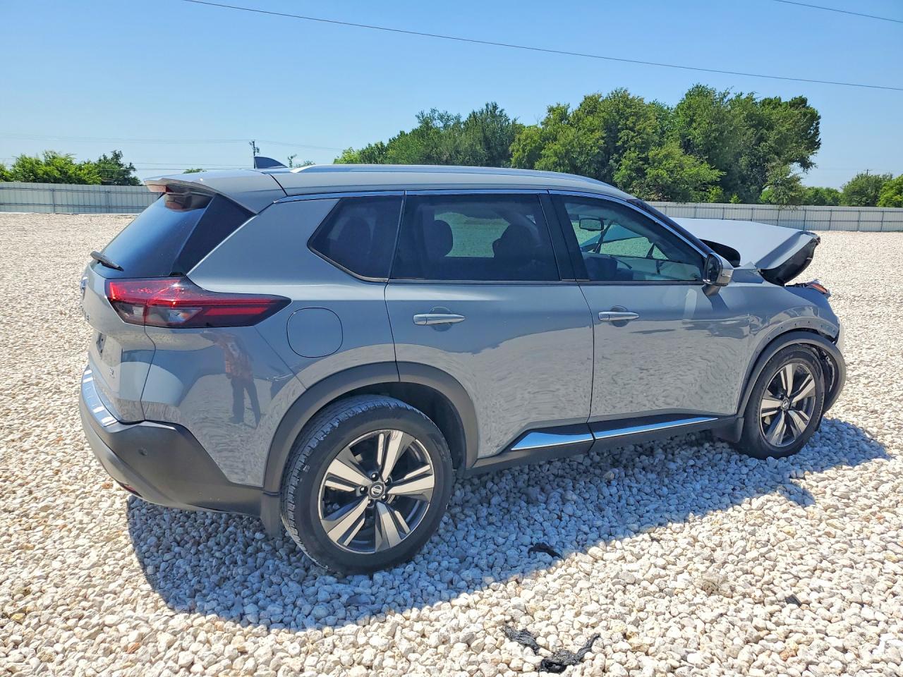 2021 NISSAN ROGUE