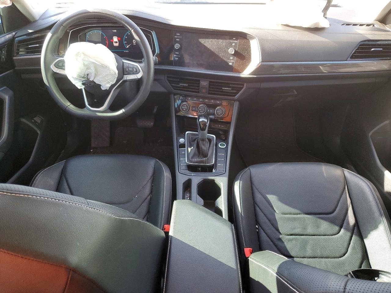 2024 VOLKSWAGEN JETTA