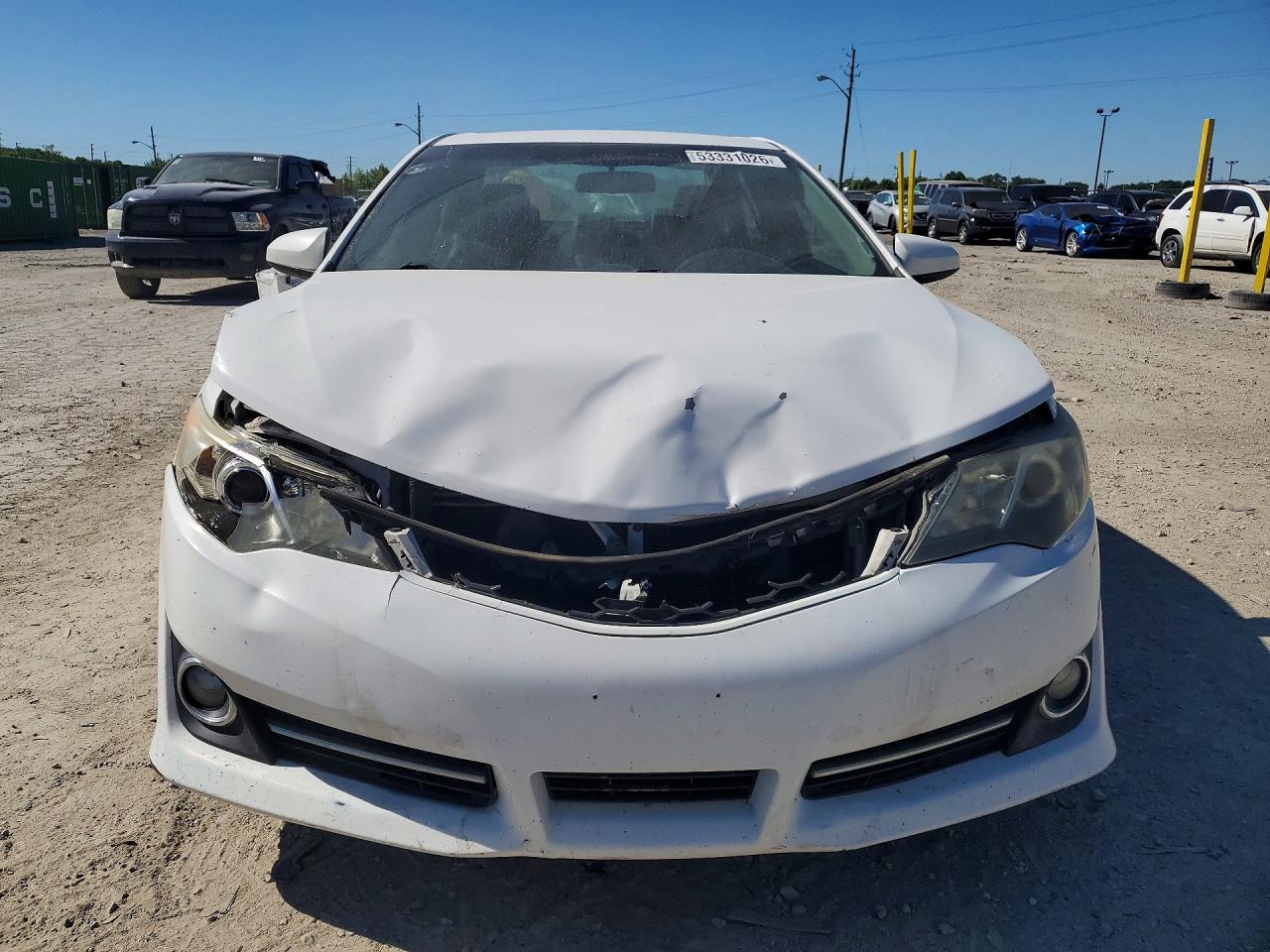 2014 TOYOTA CAMRY