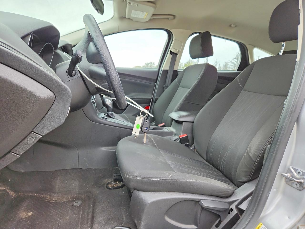 2017 FORD FOCUS