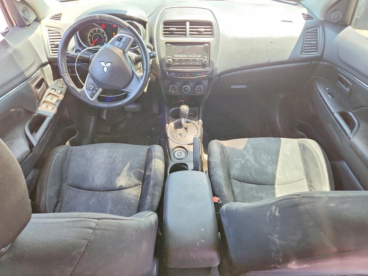 2015 MITSUBISHI OUTLANDER