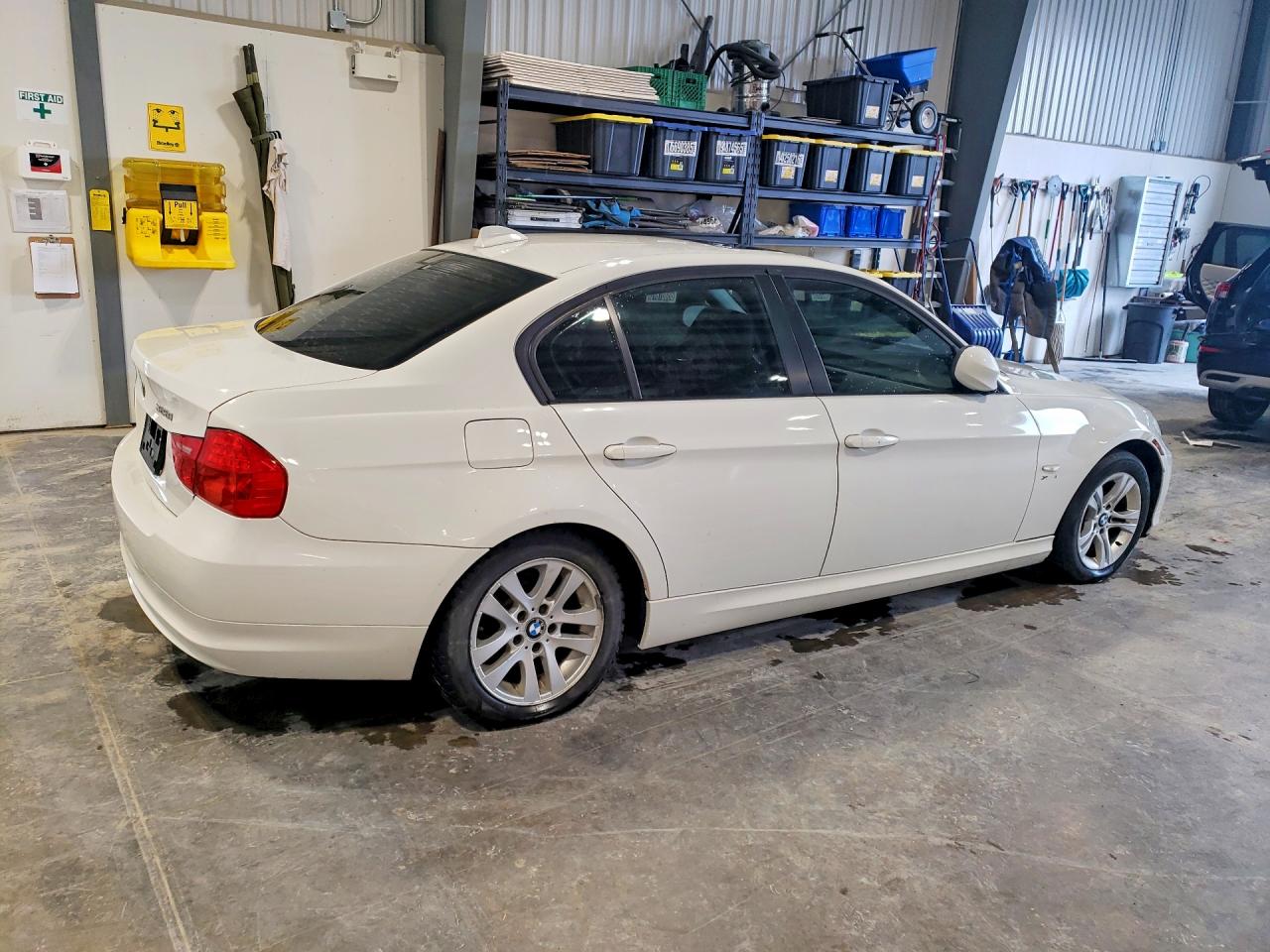 2009 BMW 3 SERIES