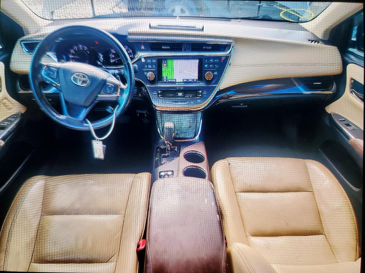 2013 TOYOTA AVALON