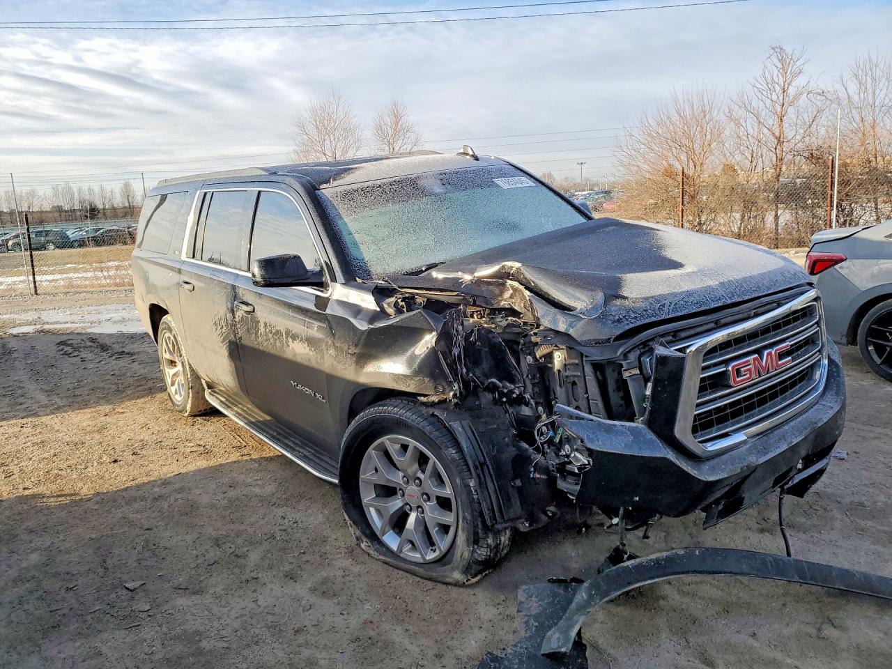 2016 GMC YUKON