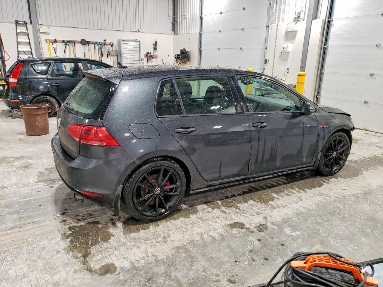 2015 VOLKSWAGEN GTI
