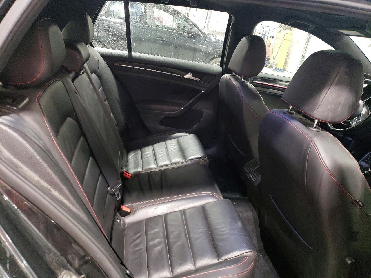 2015 VOLKSWAGEN GTI