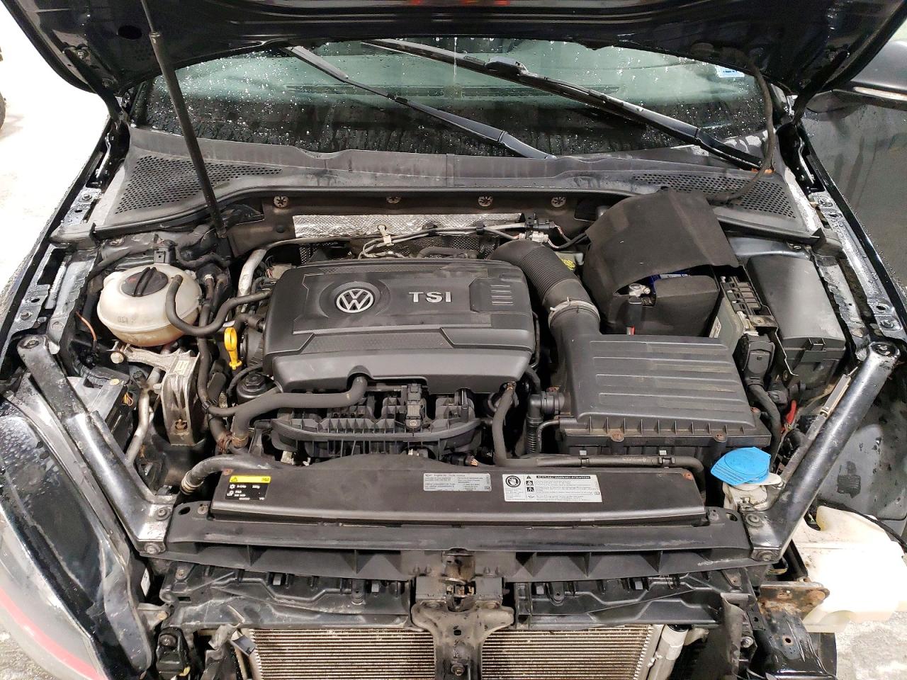 2015 VOLKSWAGEN GTI