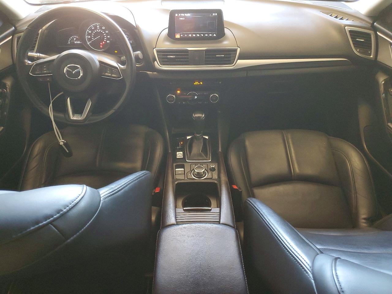 2017 MAZDA 3