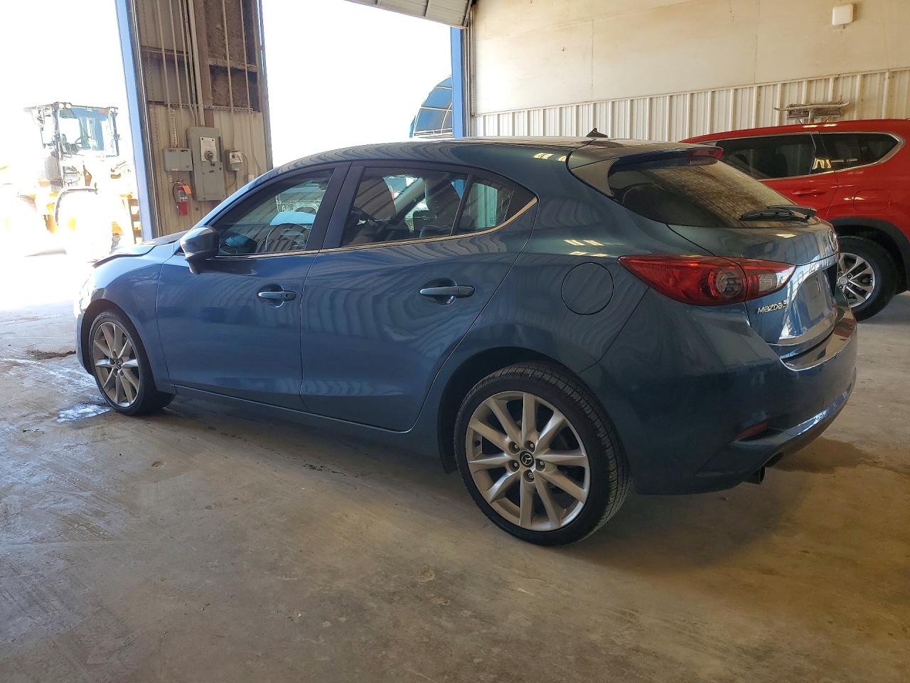 2017 MAZDA 3