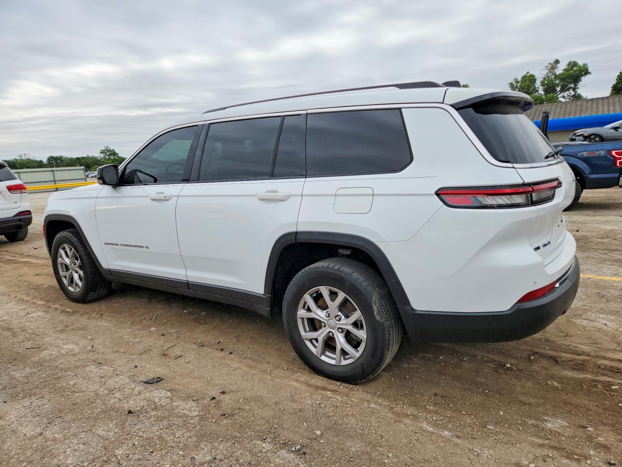 2021 JEEP CHEROKEE
