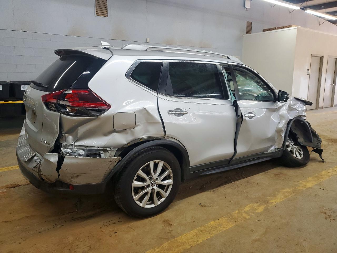2019 NISSAN ROGUE
