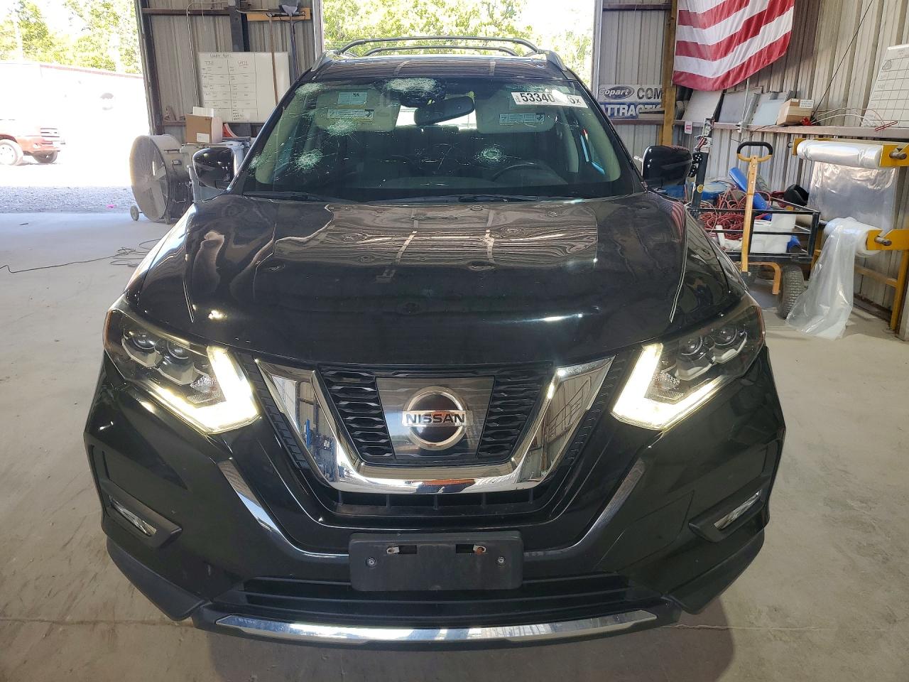 2017 NISSAN ROGUE
