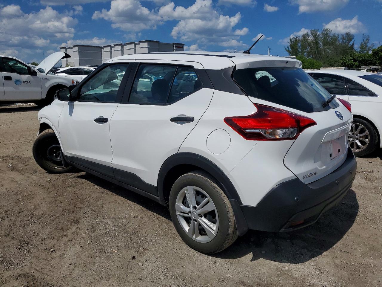 2020 NISSAN KICKS