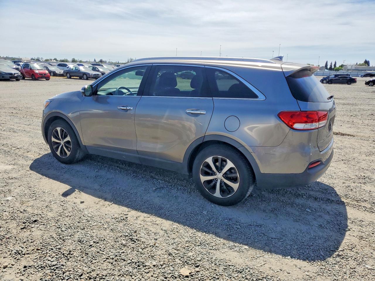 2016 KIA SORENTO