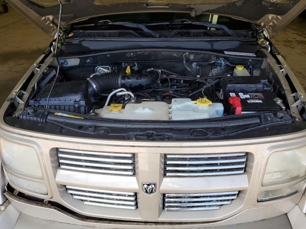 2010 DODGE NITRO