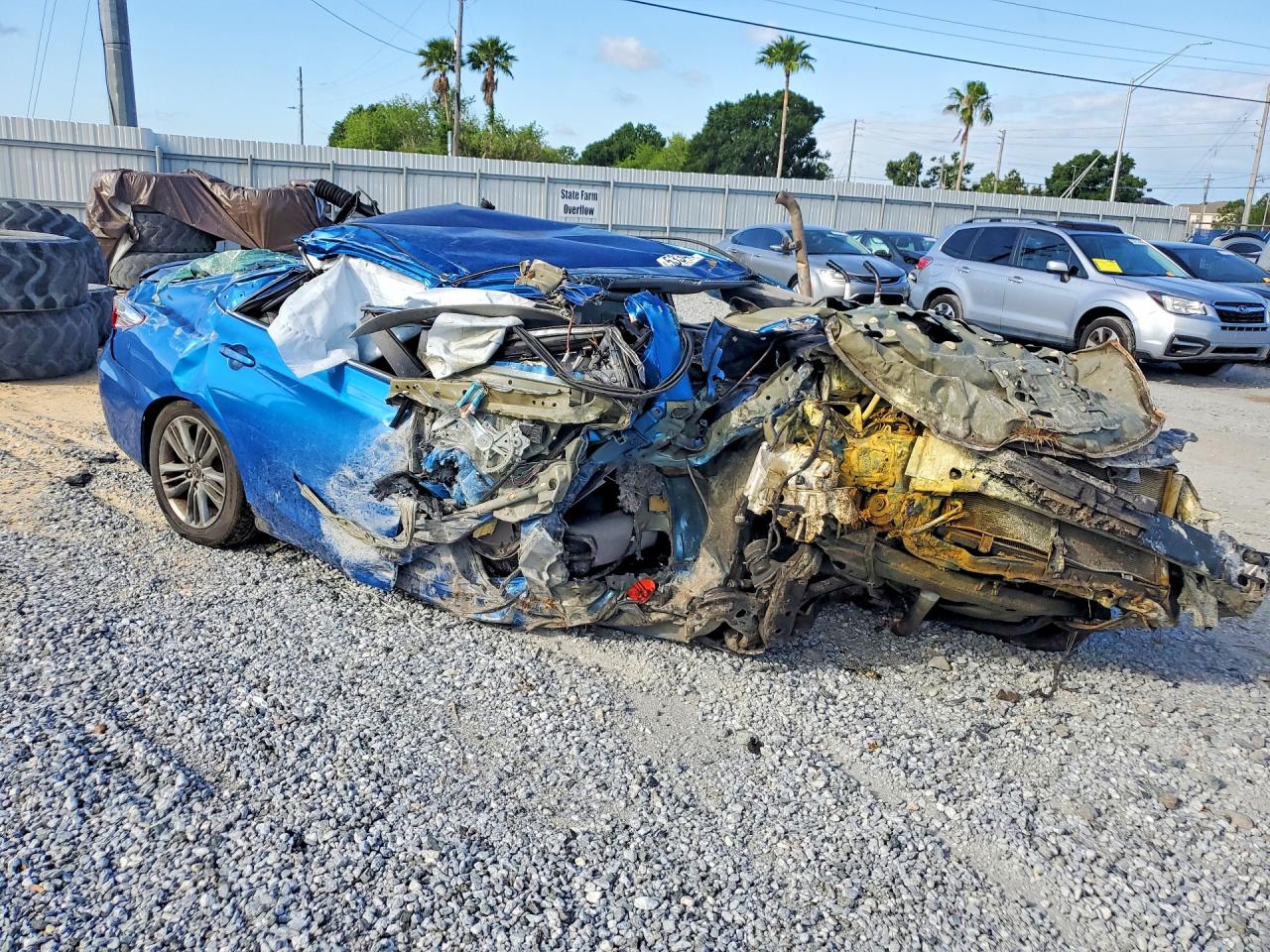 2017 TOYOTA CAMRY