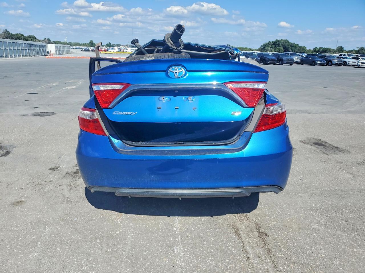 2017 TOYOTA CAMRY