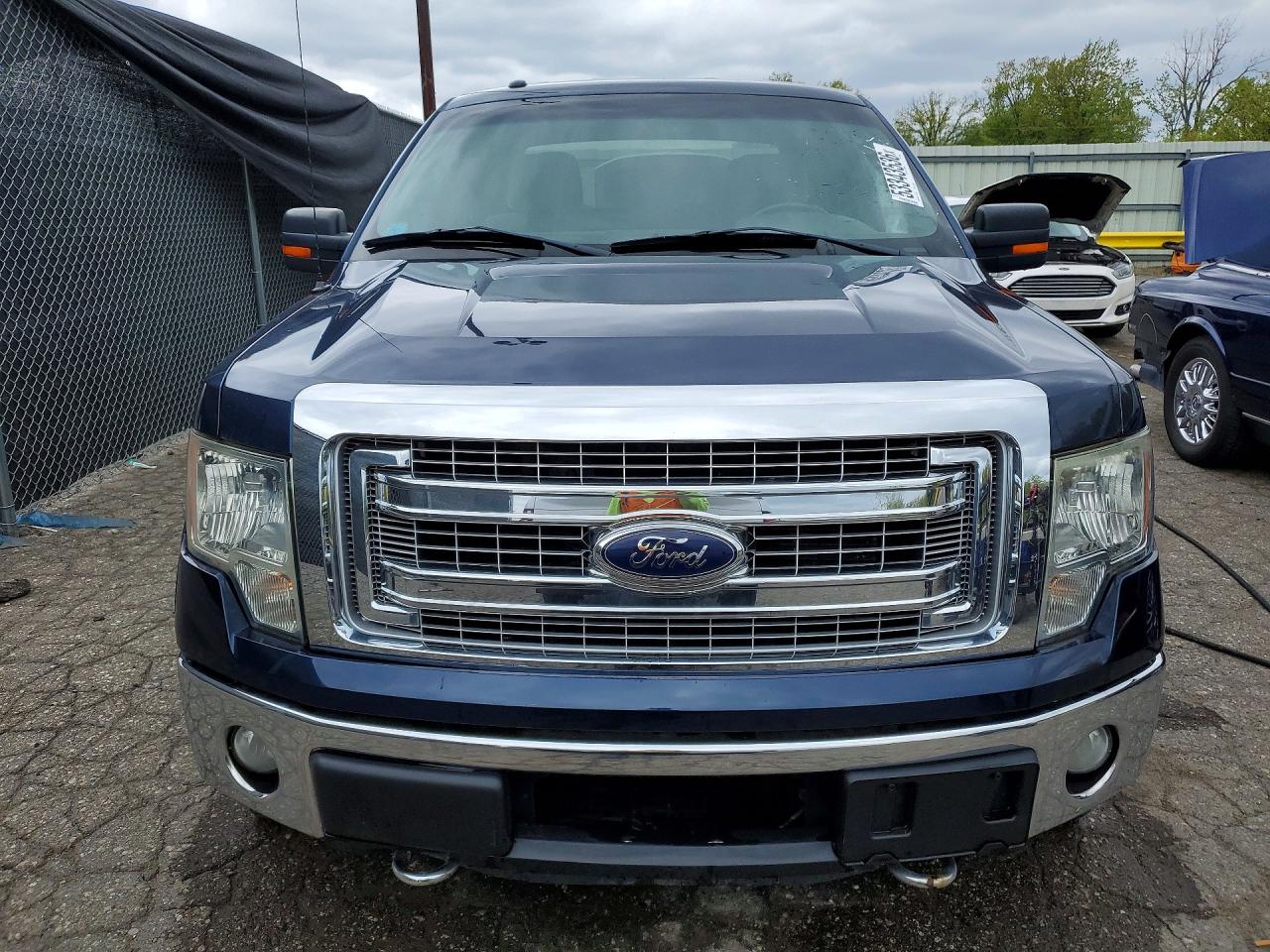 2013 FORD F150