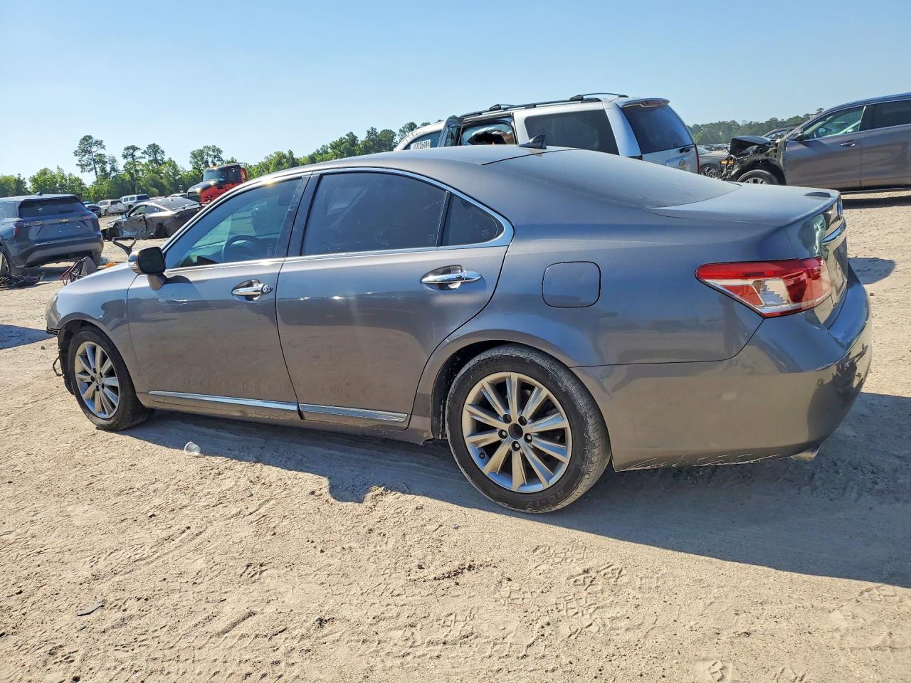 2012 LEXUS ES350