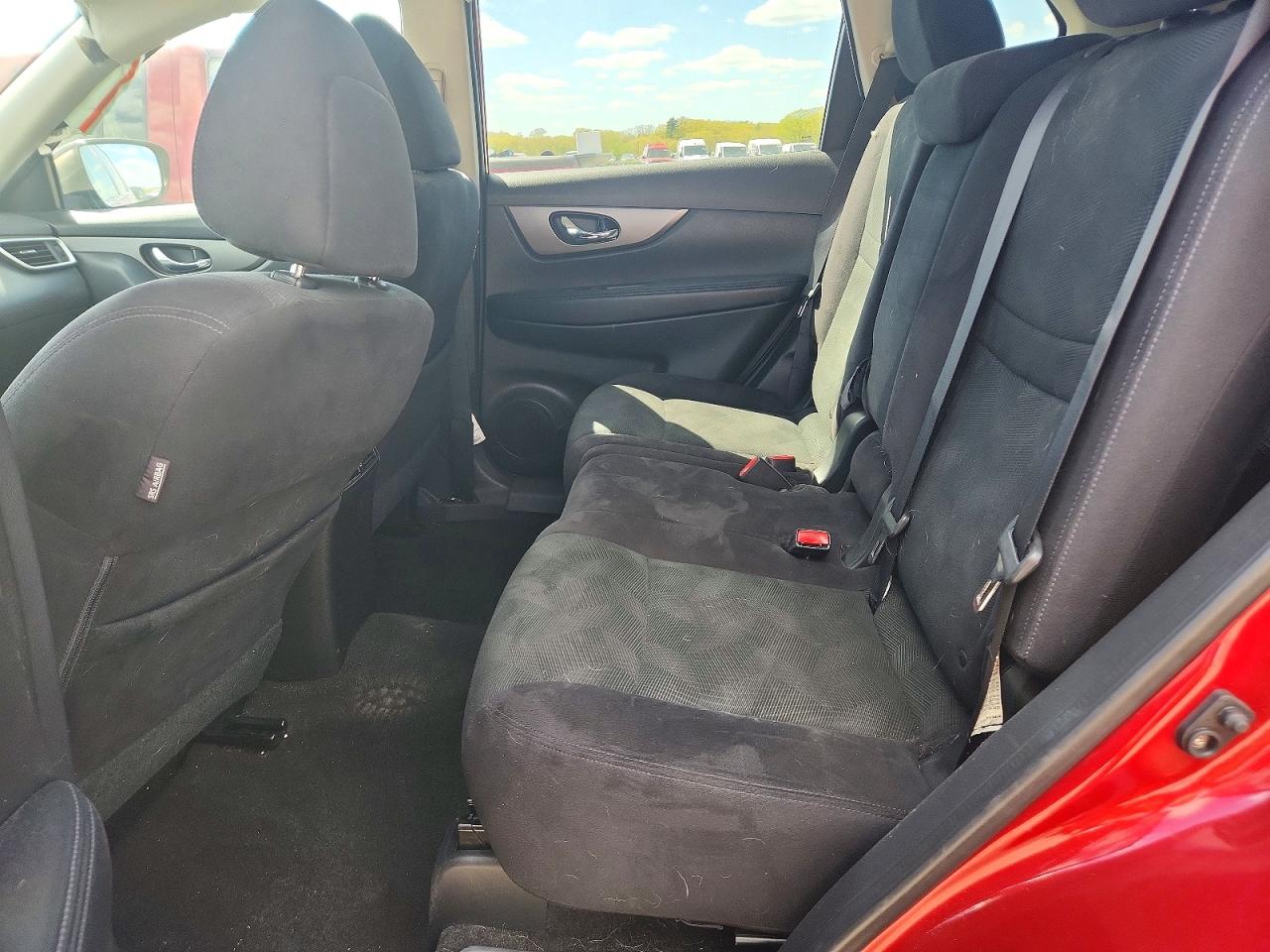 2014 NISSAN ROGUE