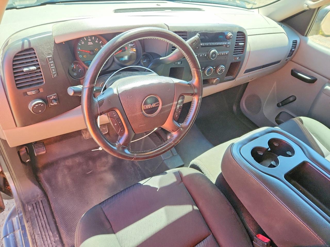 2013 GMC SIERRA