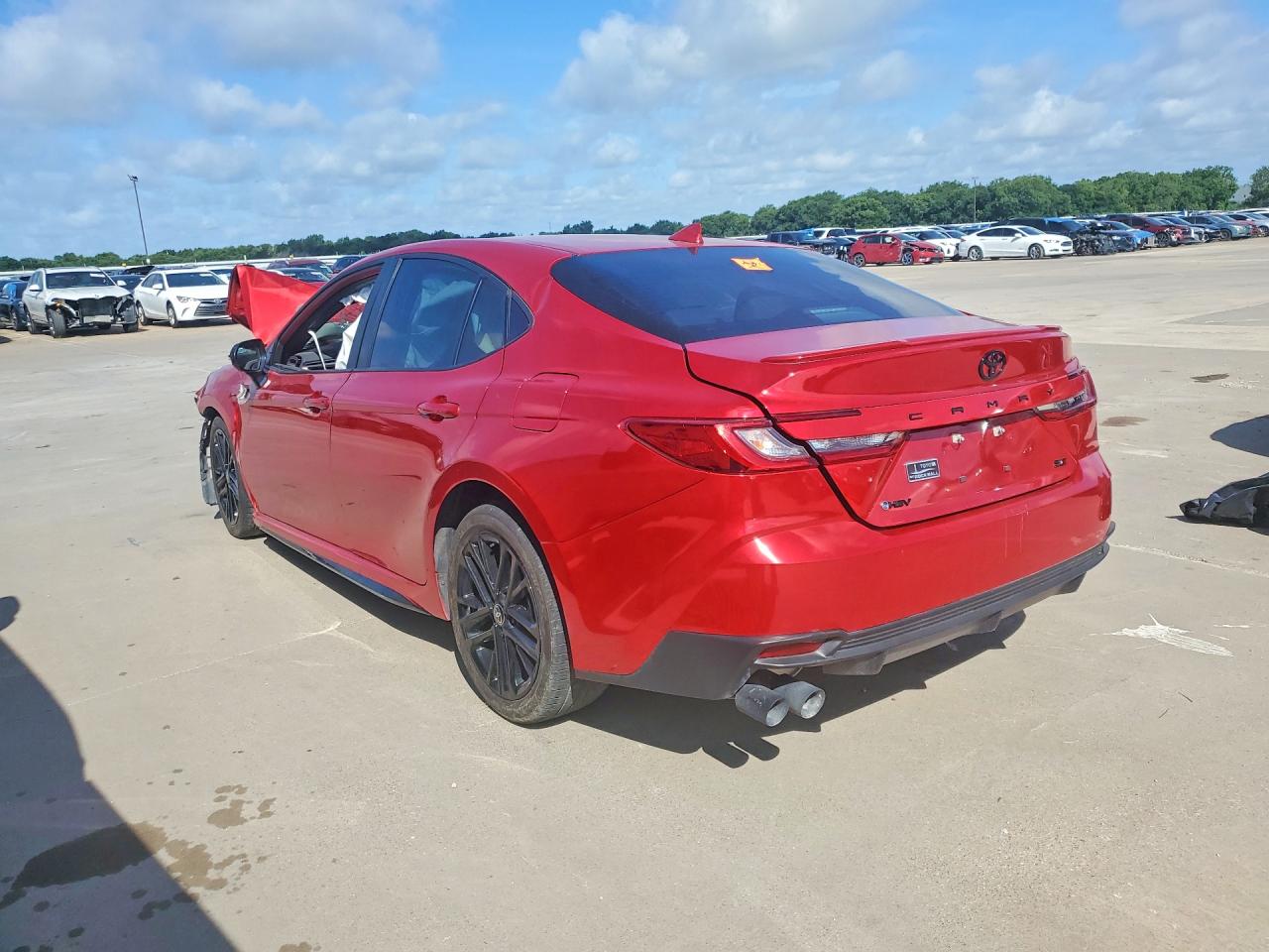 2025 TOYOTA CAMRY