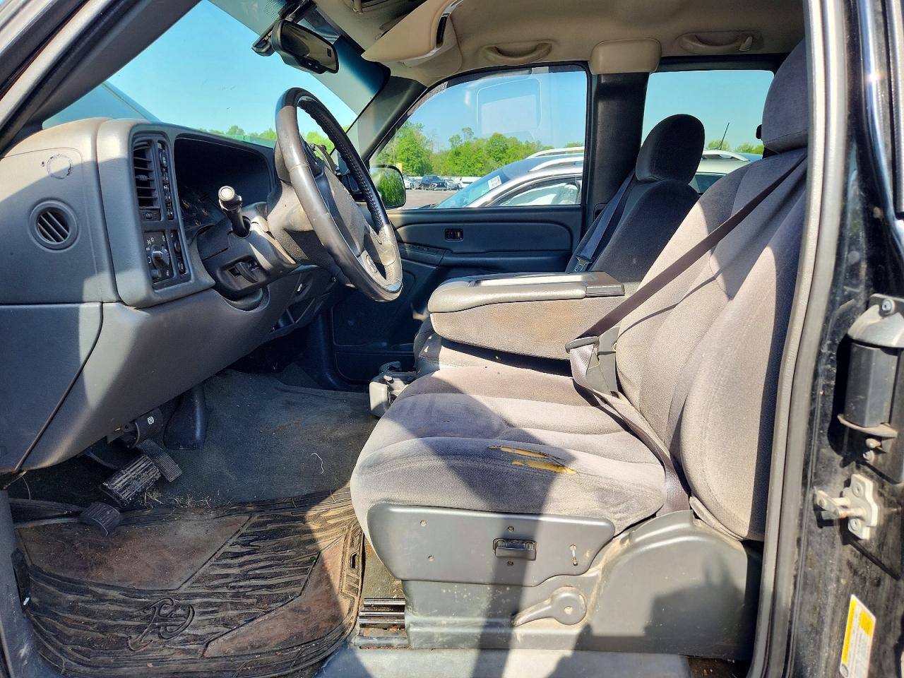 2006 GMC SIERRA