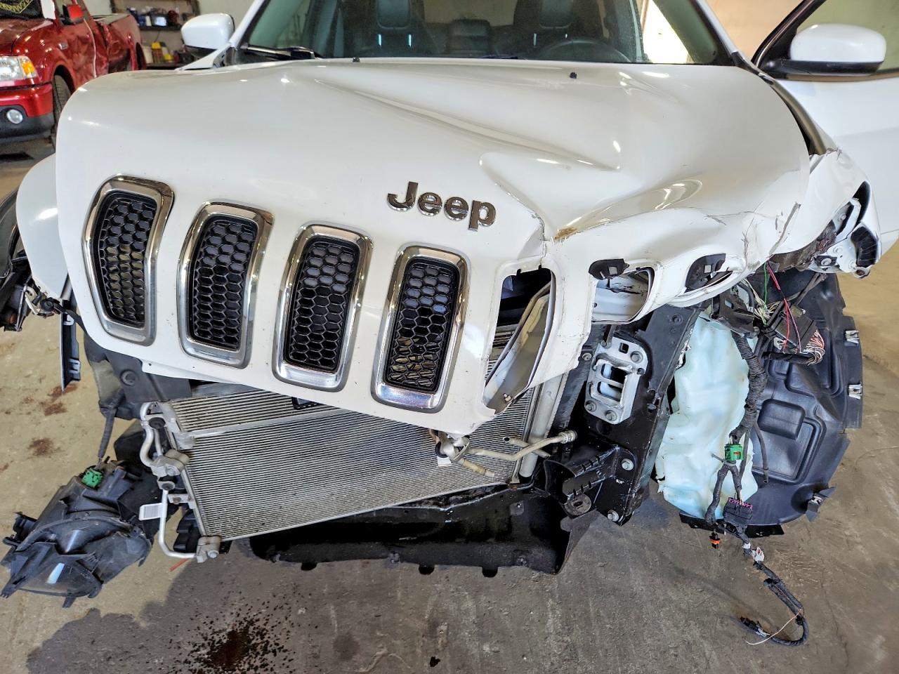 2018 JEEP CHEROKEE