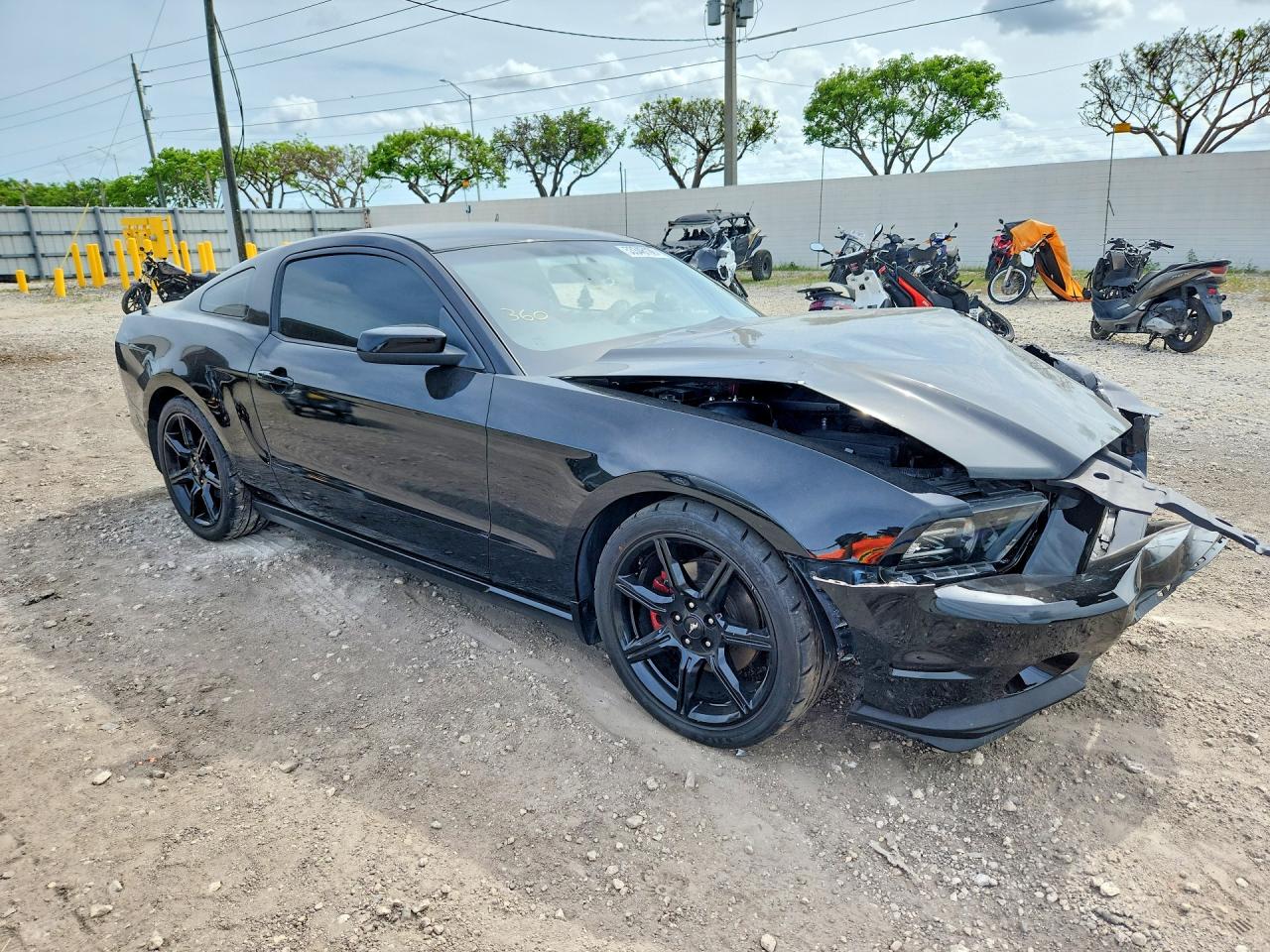 2014 FORD MUSTANG
