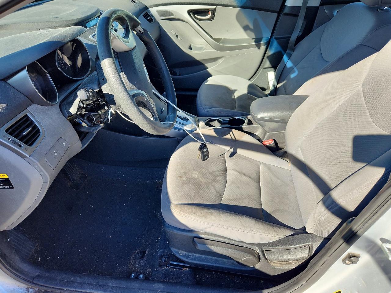 2011 HYUNDAI ELANTRA