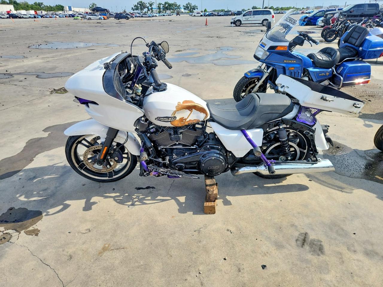 2024 HARLEY DAVIDSON FL