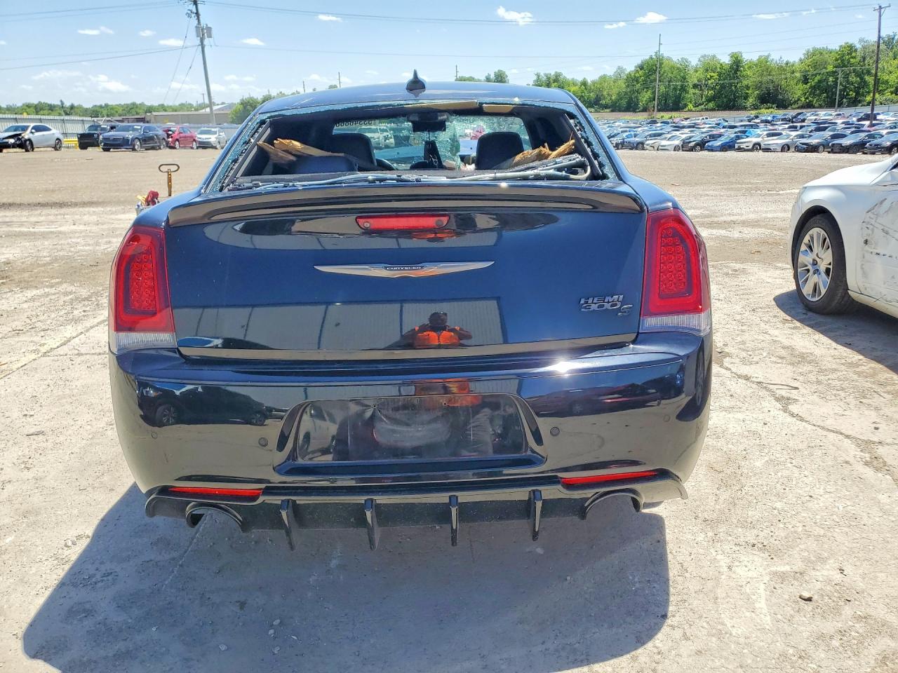 2016 CHRYSLER 300
