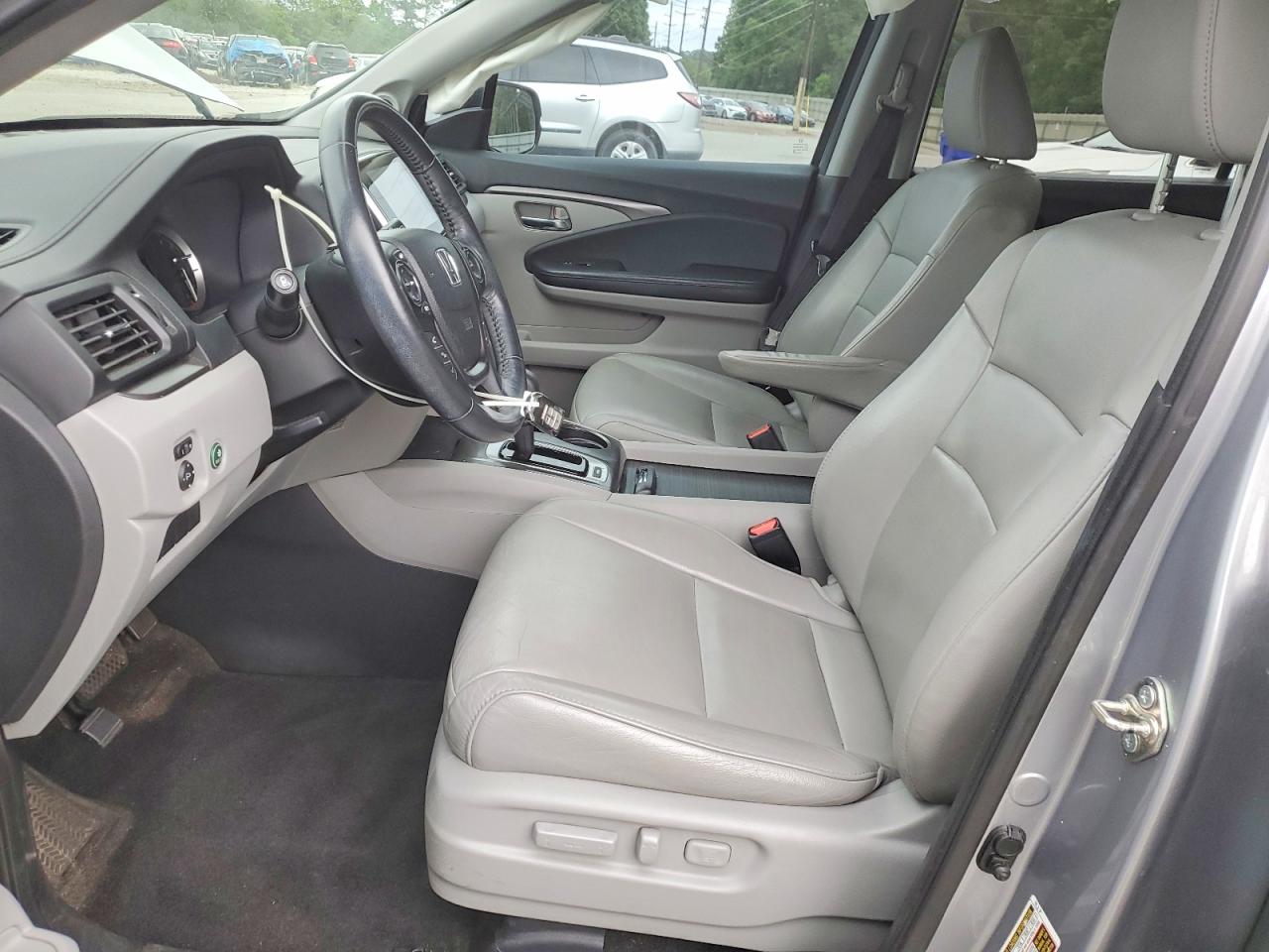 2017 HONDA PILOT