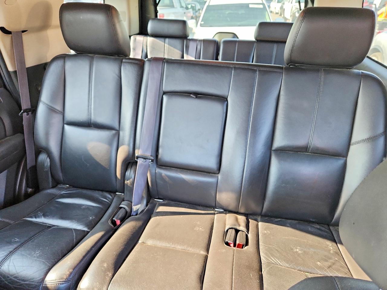2011 GMC YUKON
